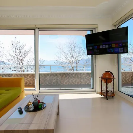 Front Terrace Apartamento