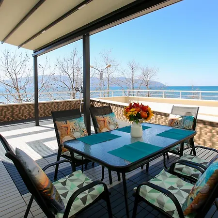 Front Terrace Vlore
