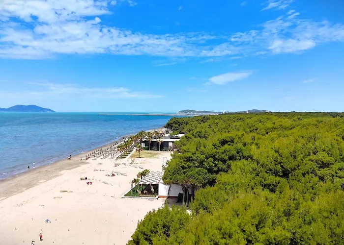 Front Terrace Apartmán *